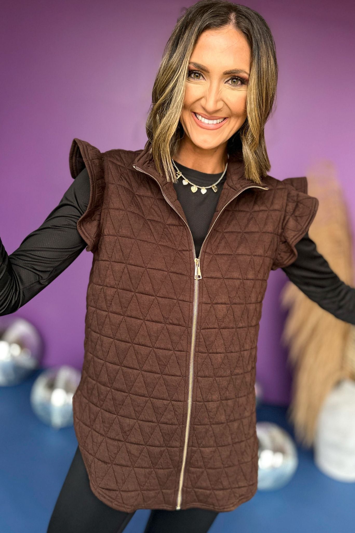 SSYS The Ruby Vest In Brown, SSYS the label, must have vest, must have style, elevated vest, elevated look, fall style, fall fashion, mom style, shop style your senses by mallory fitzsimmons