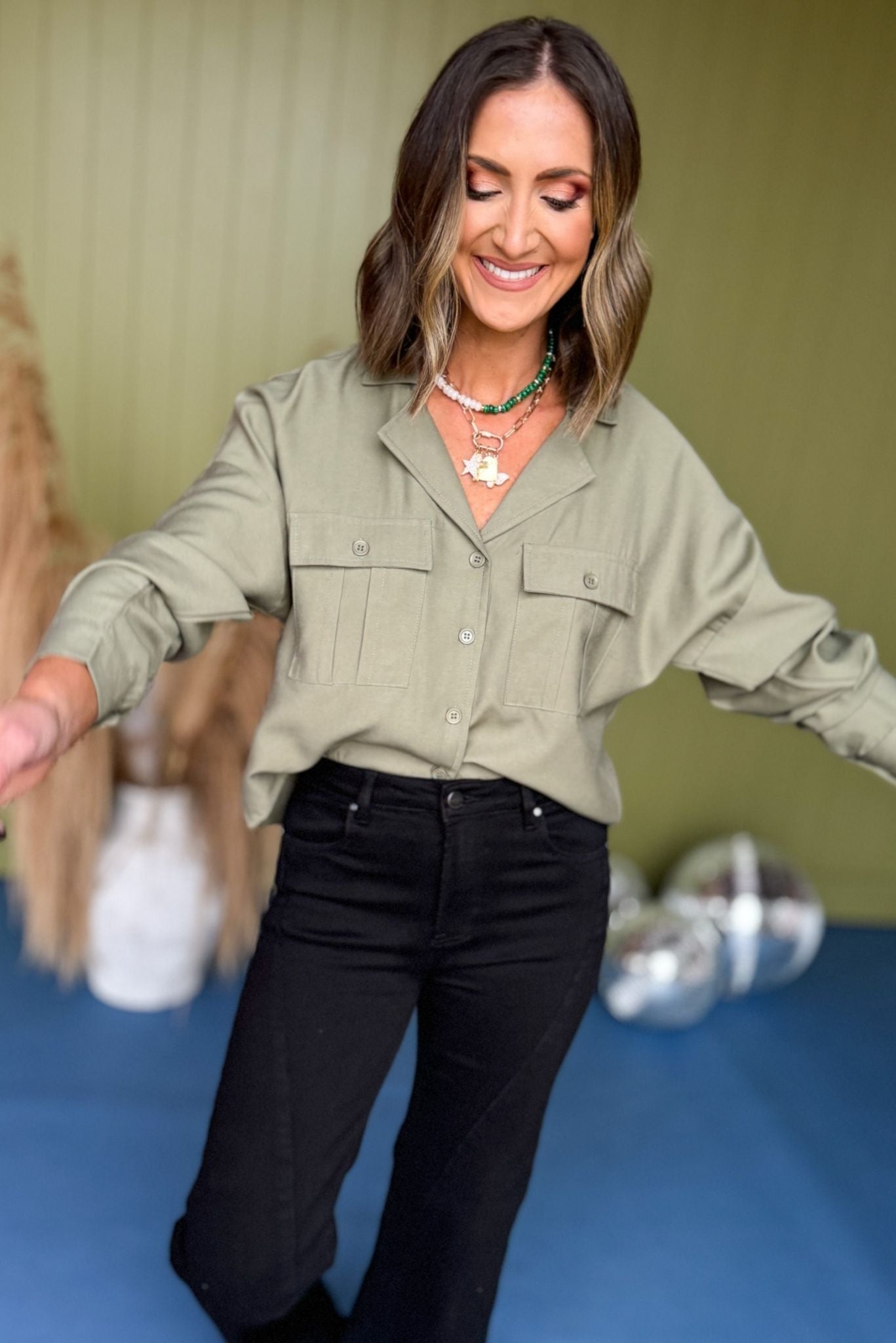 Olive Green Cargo Button Front Pocket Detail Top, must have top, must have style, fall style, fall fashion, elevated style, elevated top, mom style, fall collection, fall dress, shop style your senses by mallory fitzsimmons