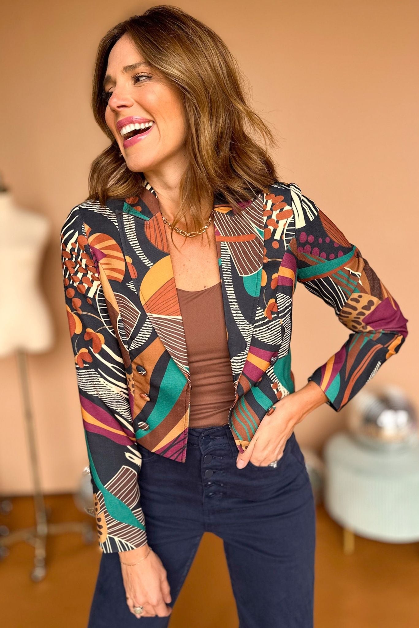Black Abstract Printed Jacket, must have jacket, must have design, fall fashion, fall jacket, elevated style, fall style, elevated jacket, mom style, shop style your senses by mallory fitzsimmons