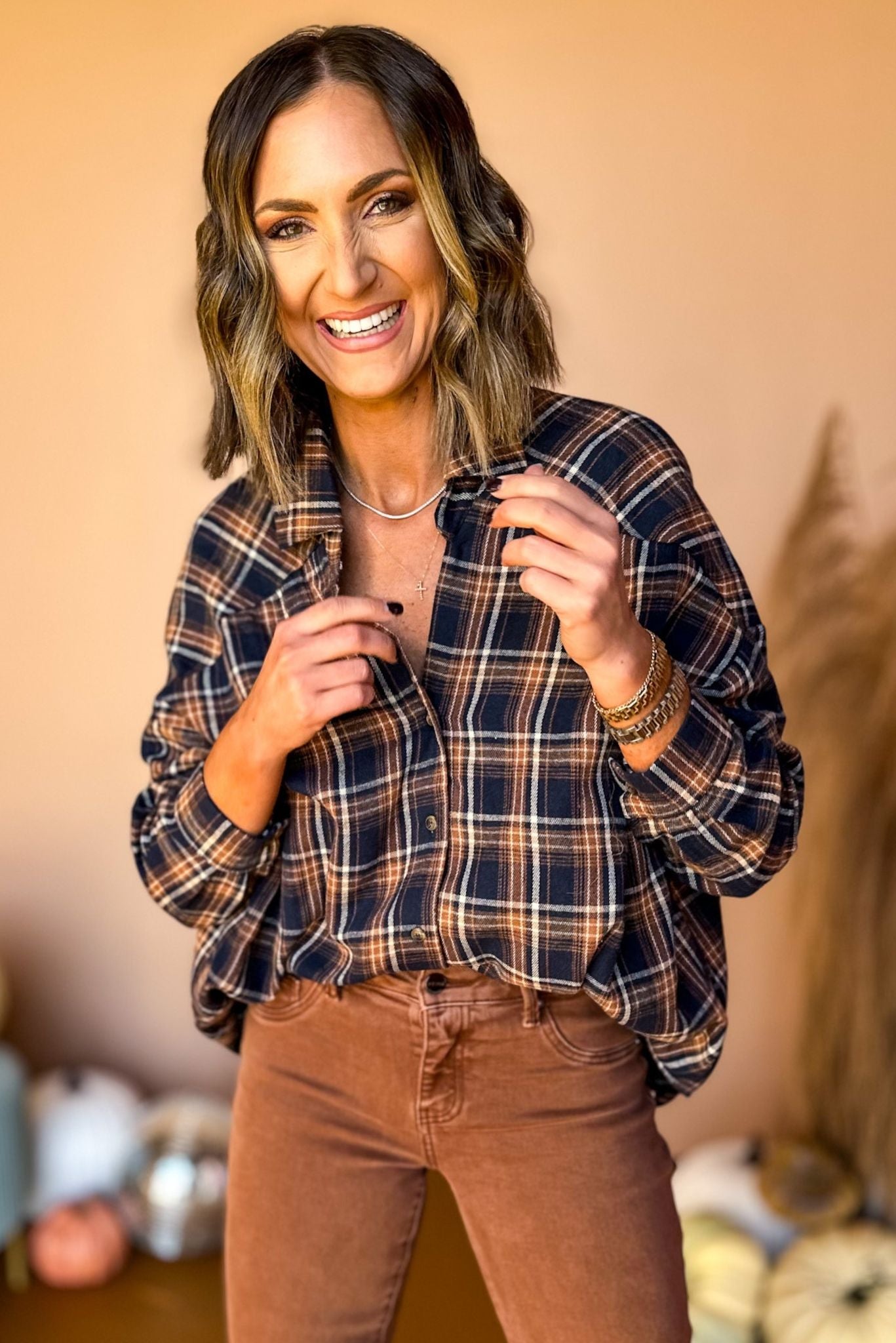 Navy Plaid Long Sleeve Top, must have top, must have style, must have fall, fall collection, fall fashion, elevated style, elevated top, mom style, fall style, shop style your senses by mallory fitzsimmons
