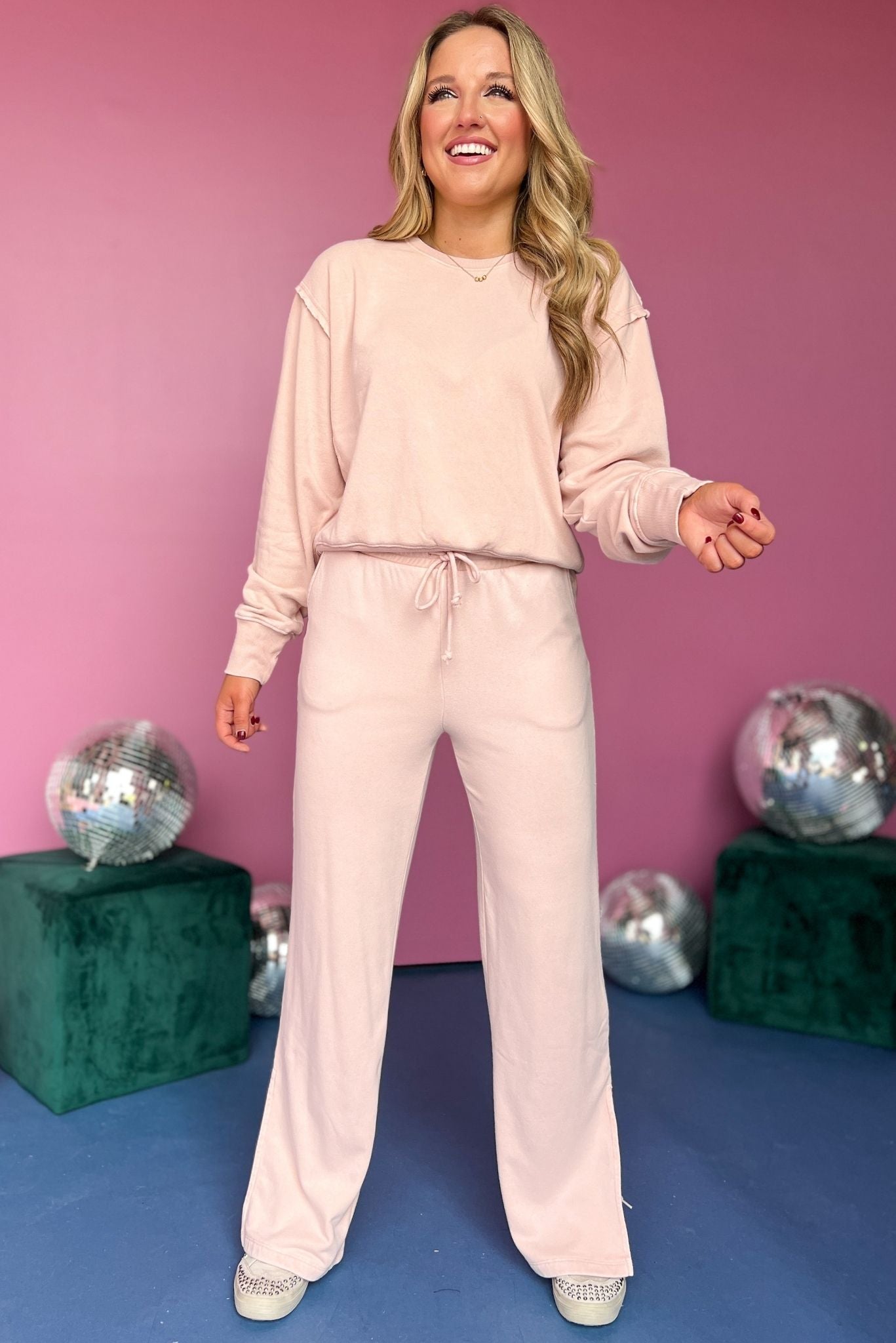 Pink Drop Shoulder Relaxed Fit Sweatshirt *FINAL SALE* *Final Sale*, must have sweater, must have style, must have fall, fall collection, fall fashion, elevated style, elevated sweater, mom style, fall style, shop style your senses by mallory fitzsimmons