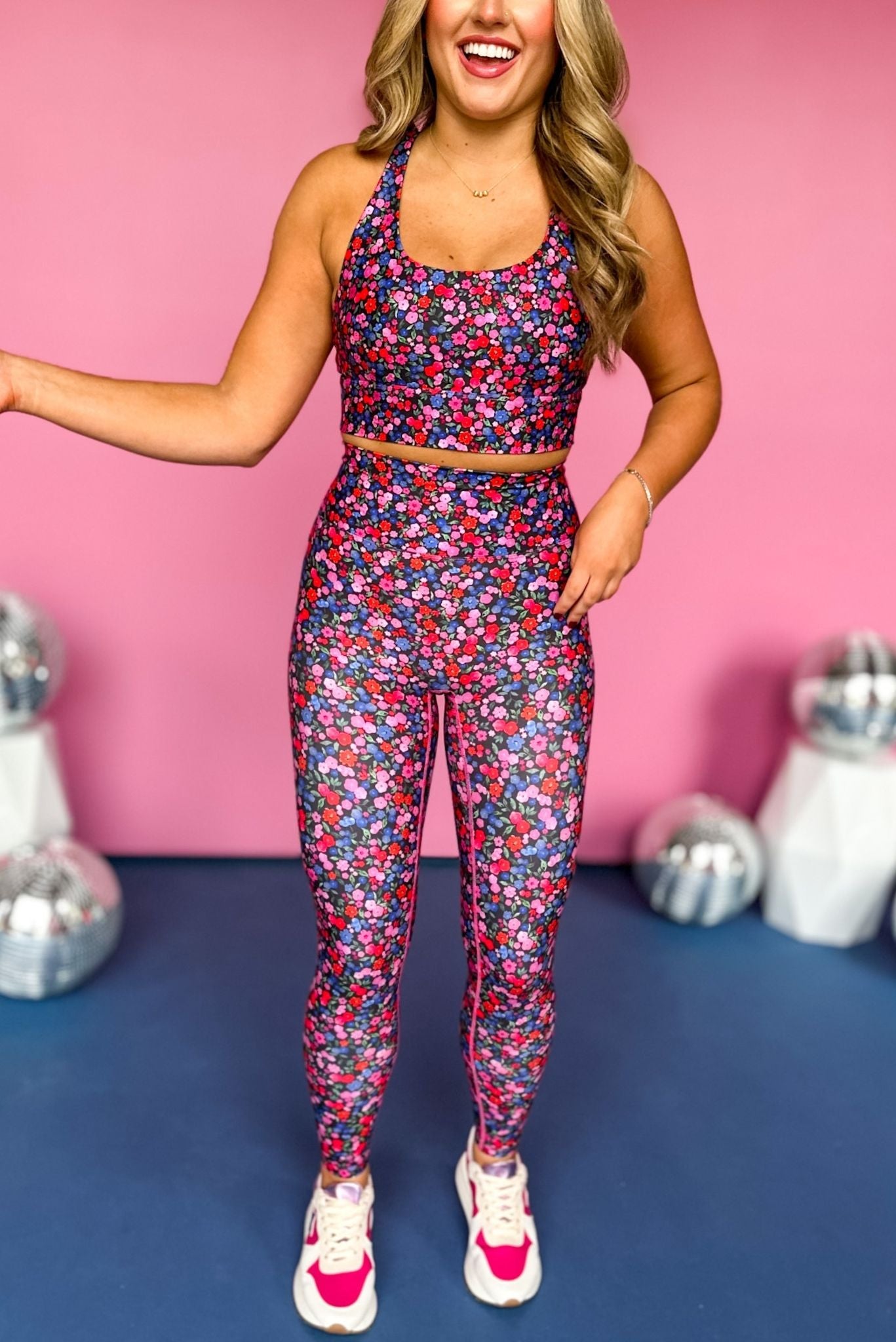  SSYS Red Floral High Waist Seamless Butter Leggings, must have leggings, must have athleisure, elevated style, elevated athleisure, mom style, active style, active wear, fall athleisure, fall style, comfortable style, elevated comfort, shop style your senses by mallory fitzsimmons