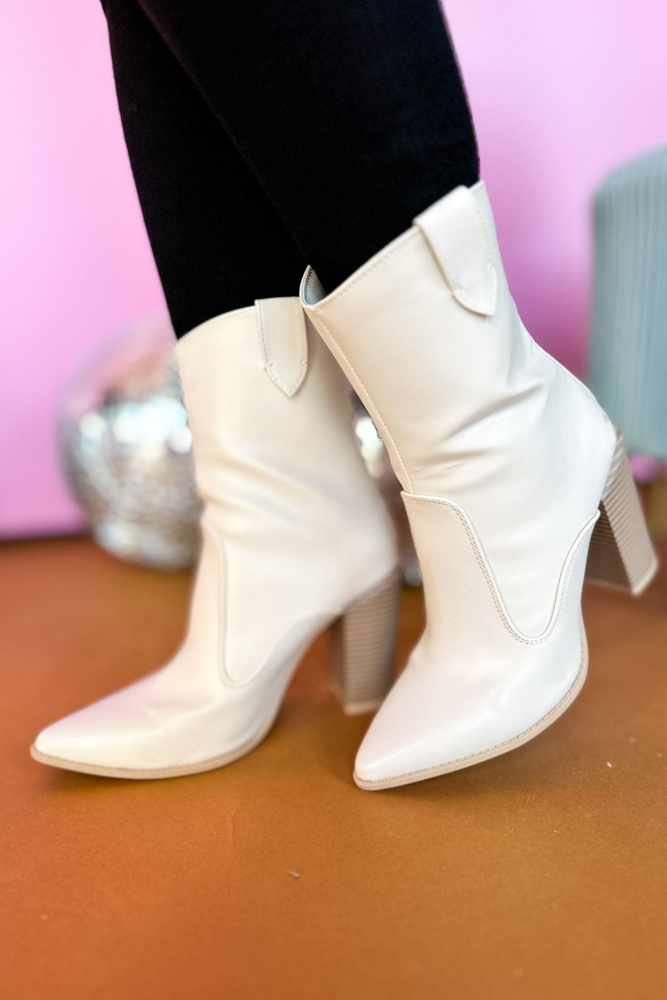  Off White Block Heel Western Booties, must have booties, elevated booties, fall booties, shop style your senses by mallory fitzsimmons