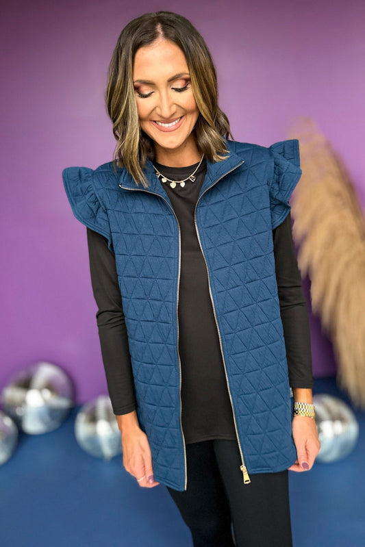 SSYS The Ruby Vest In Navy, SSYS the label, must have vest, must have style, elevated vest, elevated look, fall style, fall fashion, mom style, shop style your senses by mallory fitzsimmons