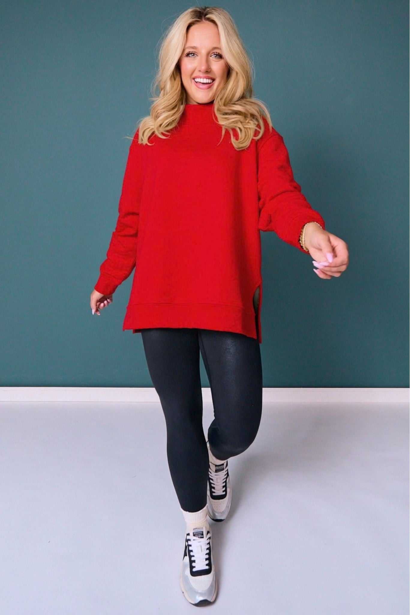 *PRE-ORDER ETA NOV* SSYS Foster Mock Neck Solid Sweatshirt In Red *FINAL SALE*