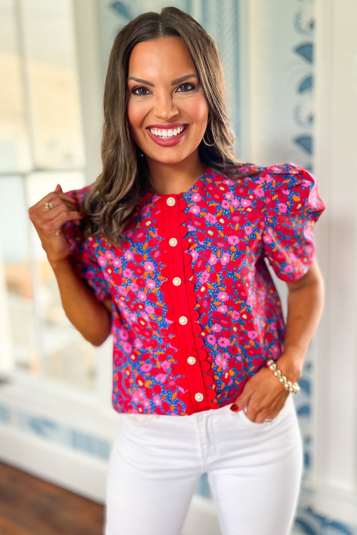 SSYS The Everly Scallop Trim Puff Sleeve Top In Red Floral, ssys top, ssys the label, elevated top, must have top, Fourth of July collection, must have style, mom style, summer style, shop style your senses by MALLORY FITZSIMMONS, ssys by MALLORY FITZSIMMONS