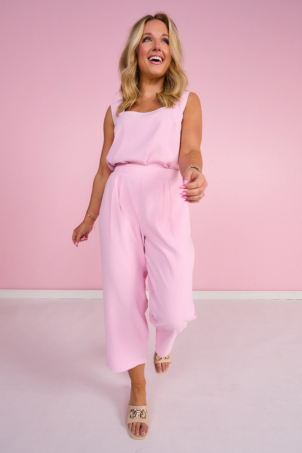 SSYS Jules Barrel Crop Trousers In Light Pink
