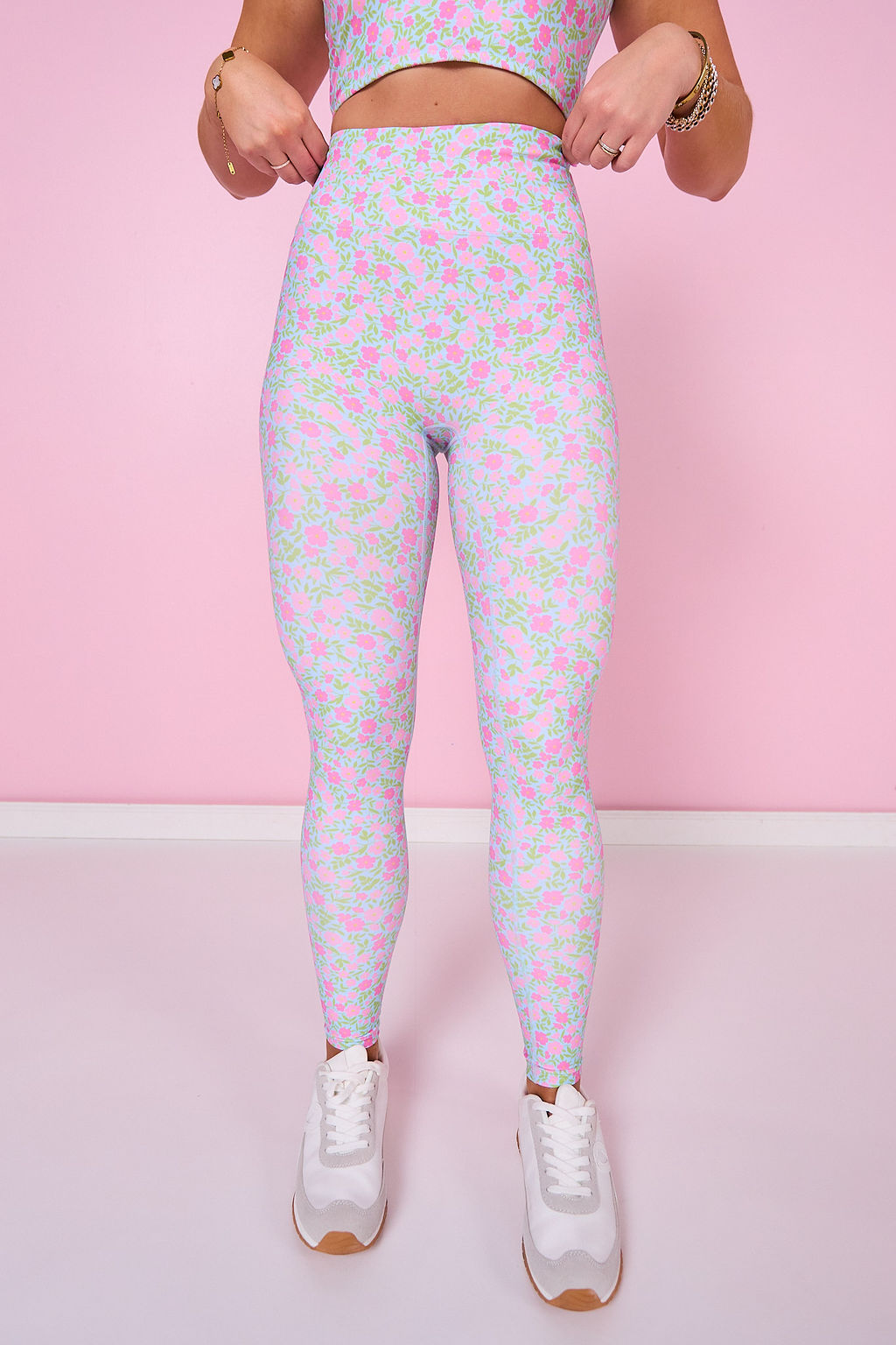 SSYS Light Blue Blossoms Compression Leggings