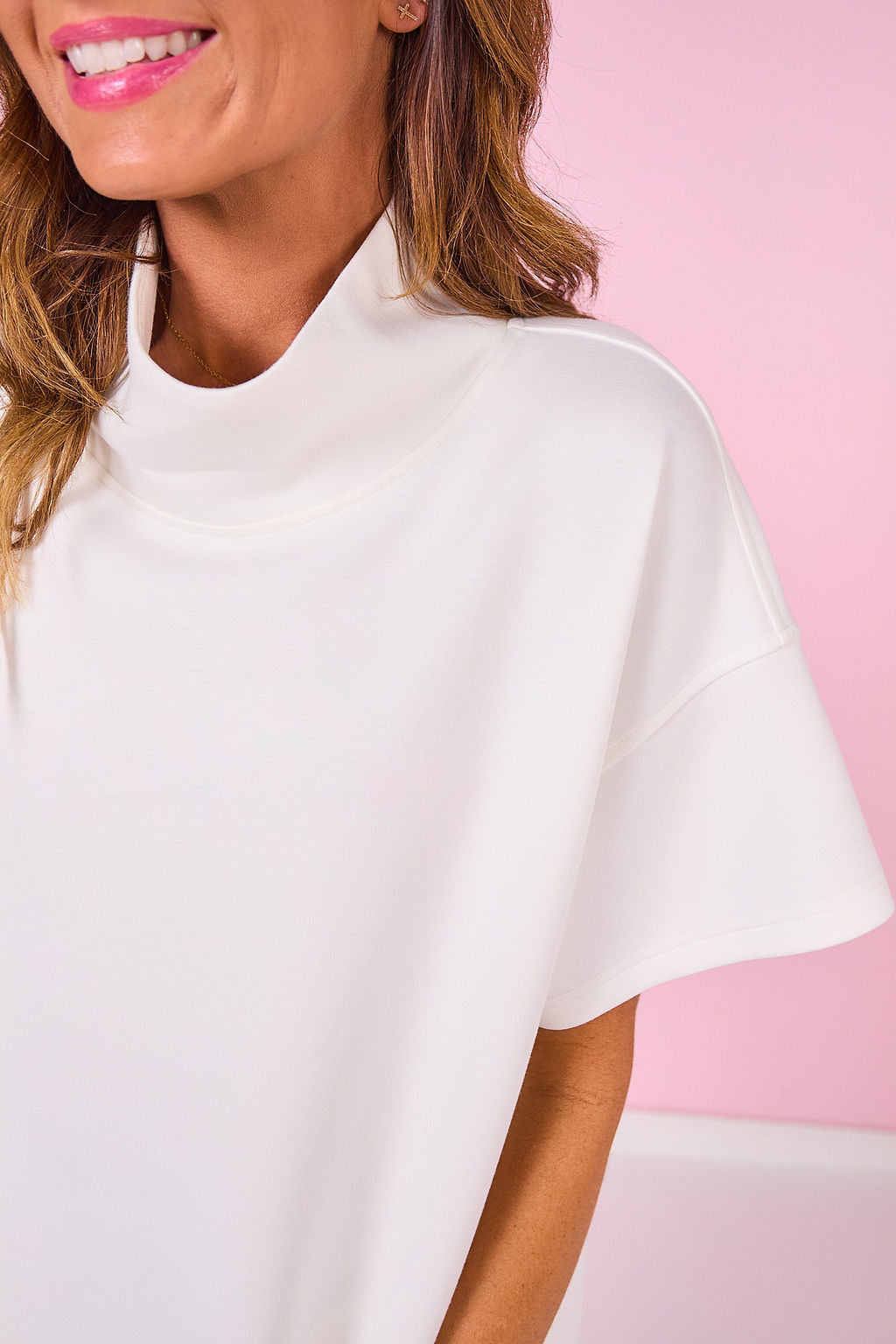 SSYS Gigi Air Mock Neck Short Sleeve Pullover In Ivory