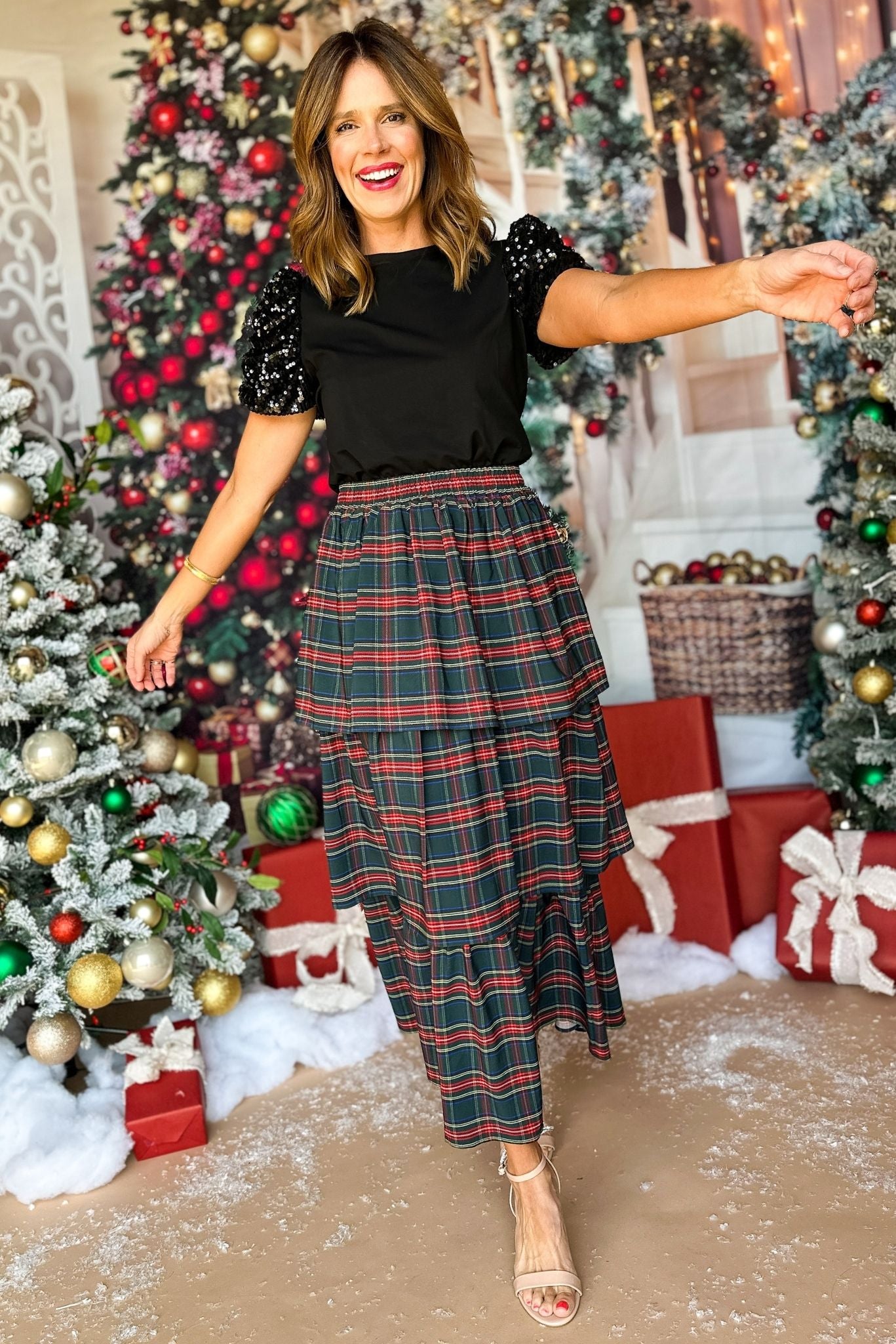 SSYS The Eve Skirt In Green Tartan Plaid, must have skirt, must have style, must have print, elevated skirt, elevated style, elevated print, holiday skirt, holiday style, mom style, plaid skirt, shop style your senses by mallory fitzsimmons