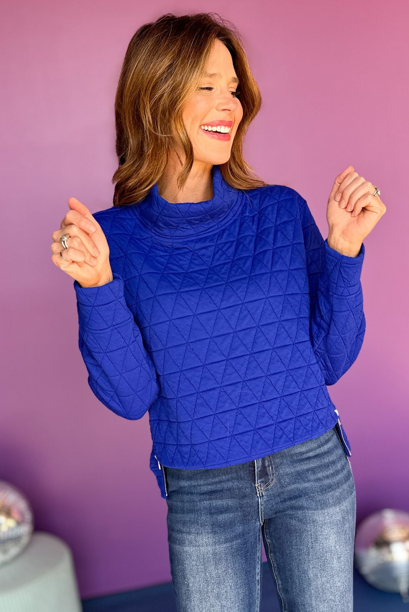 SSYS The Ava Top In Royal, ssys the label, ssys pullover, must have pullover, must have style, must have fall, fall fashion, fall style, elevated style, elevated pullover, mom style, quilted style, shop style your senses by mallory fitzsimmons