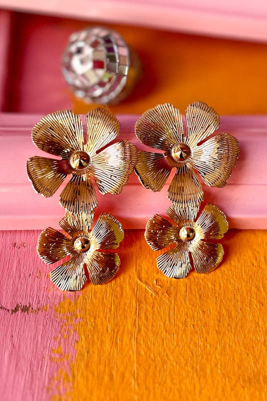 Gold Metal Flower Link Earrings, accessory, earrings, must have earrings, shop style your senses by mallory fitzsimmons