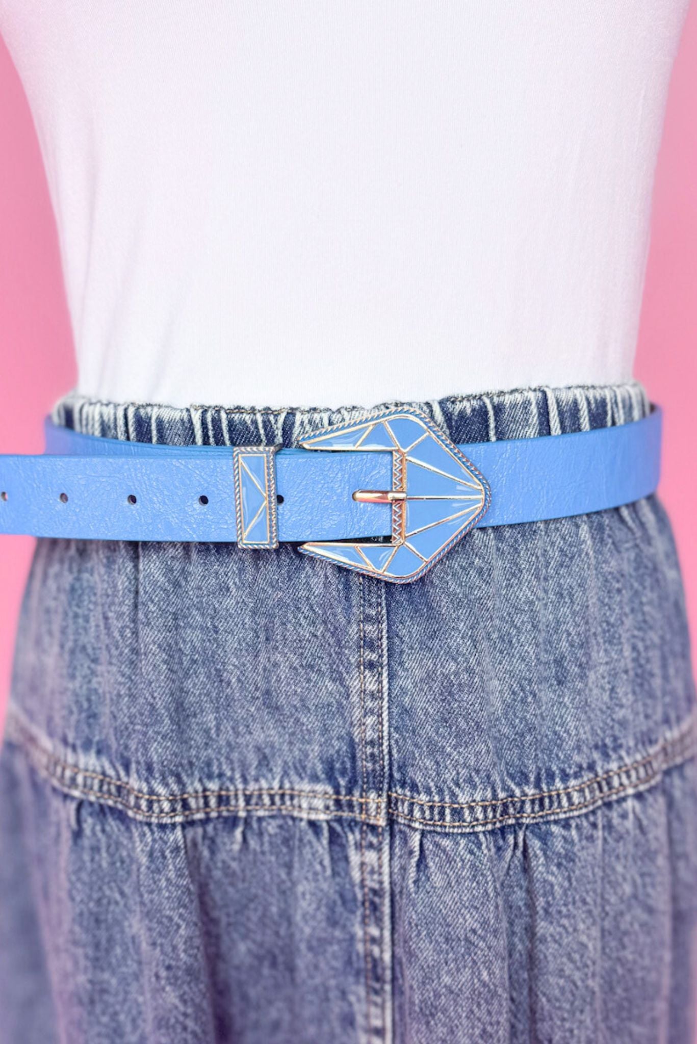 Blue Multi Design Buckle Belt, accessory, belt, blue belt, buckle belt, blue buckle belt, blue and gold buckle, blue and gold buckle belt, blue multi design, blue multi design belt, must have belt, must have accessory, elevated belt, elevated accessory, elevated style, Shop Style Your Senses by Mallory Fitzsimmons, SSYS by Mallory Fitzsimmons