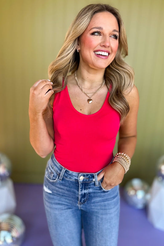 Magenta Seamless V Neck Tank *FINAL SALE* *Final Sale*, must have tank, basic tank, elevated basic, layering piece, must have basic, mom style, shop style your senses by mallory fitzsimmons, ssys by mallory fitzsimmons