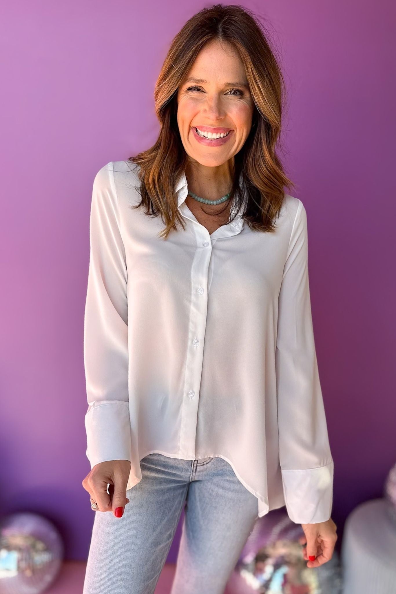 White Asymmetric Hem Long Sleeve Button Down Top, must have top, must have style, office style, winter fashion, elevated style, elevated top, mom style, work top, shop style your senses by mallory fitzsimmons
