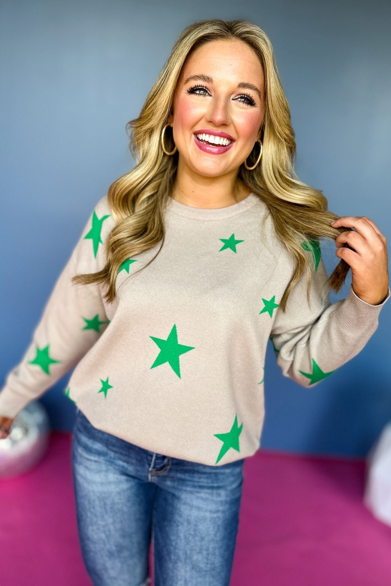  Green Star Pattern Round Neck Sweater, elevated style, elevated sweater, must have sweater, must ahve print, fun mom style, fun mom sweater, fall style, fall sweater, shop style your senses by mallory fitzsimmons