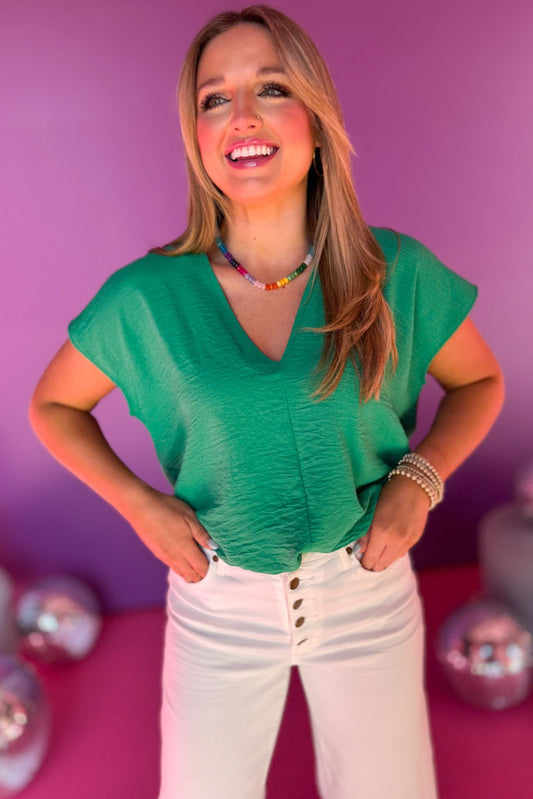  Kelly Green Split Neck Short Sleeve Top *FINAL SALE* *Final Sale*, must have top, must have style, office style, spring fashion, elevated style, elevated top, mom style, work top, shop style your senses by mallory fitzsimmons