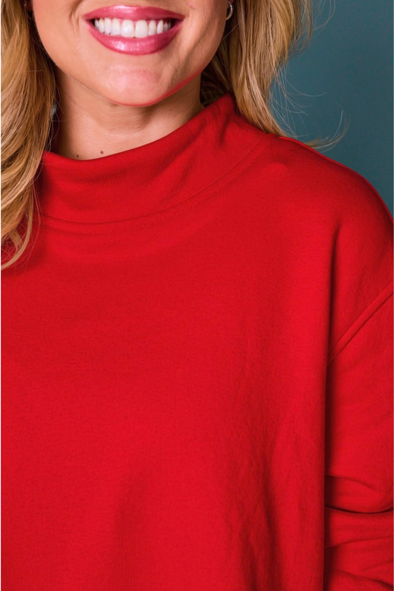 *PRE-ORDER ETA NOV* SSYS Foster Mock Neck Solid Sweatshirt In Red *FINAL SALE*