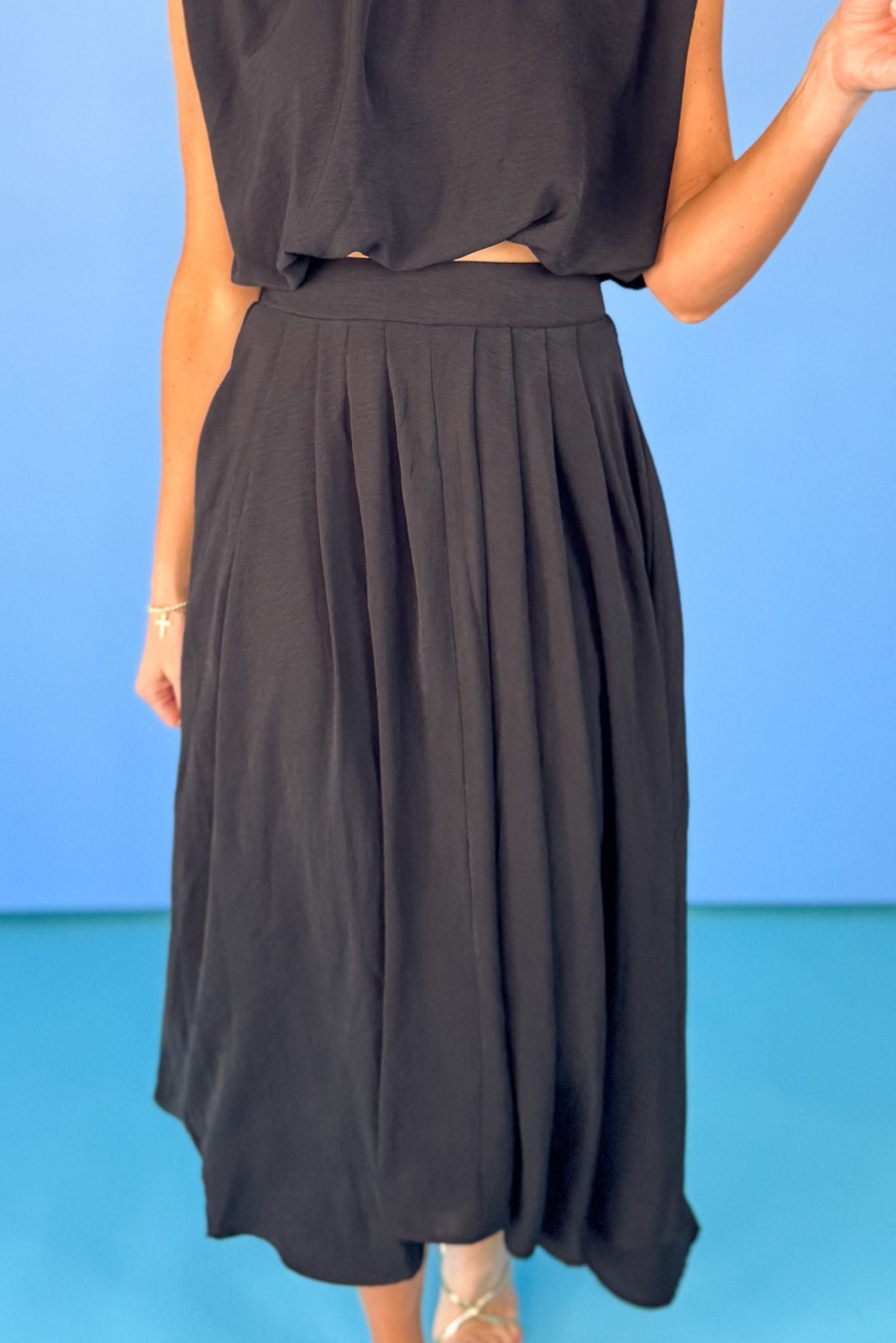 Black Box Pleated Midi Skirt