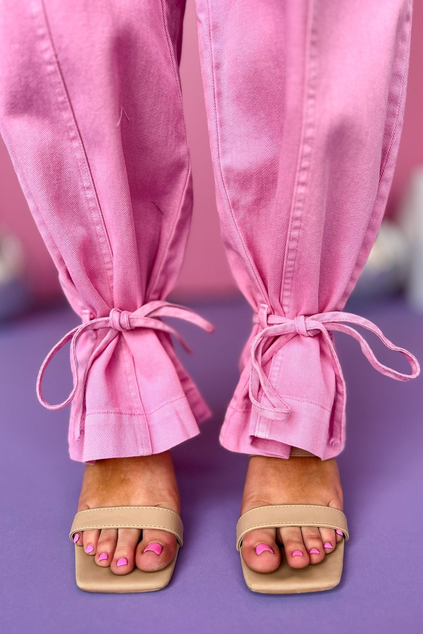 Pink High Rise Cargo Ankle Tie Pants, must have pants, must have style, street style, spring style, spring fashion, spring pants, elevated style, elevated pants, mom style, shop style your senses by mallory fitzsimmons