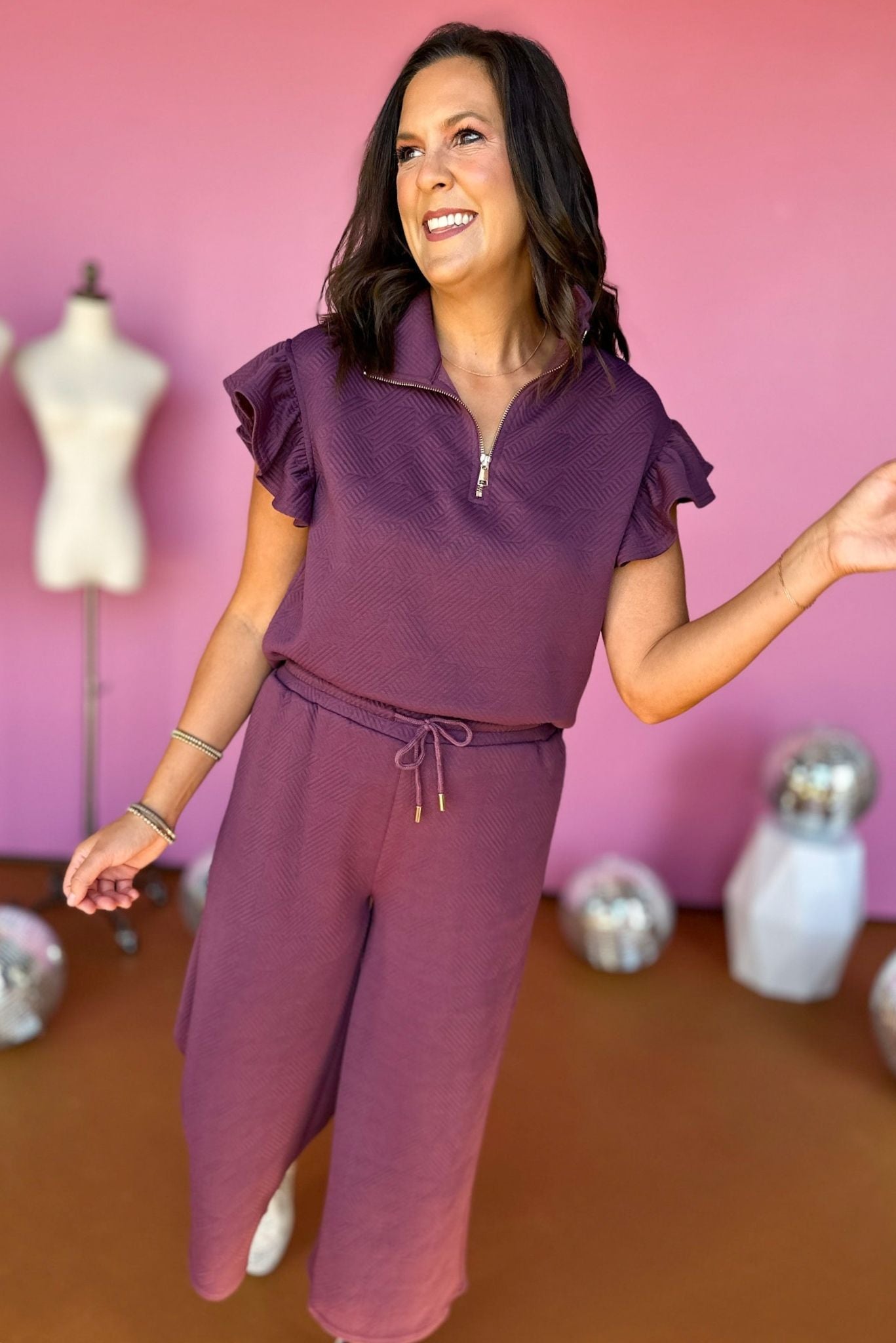 SSYS The Claire Set In Dark Plum,  ssys set, ssys the label, must have set, matching set, must have style, must have fall, fall fashion, fall matching set, elevated style, mom style, shop style your senses by mallory fitzsimmons