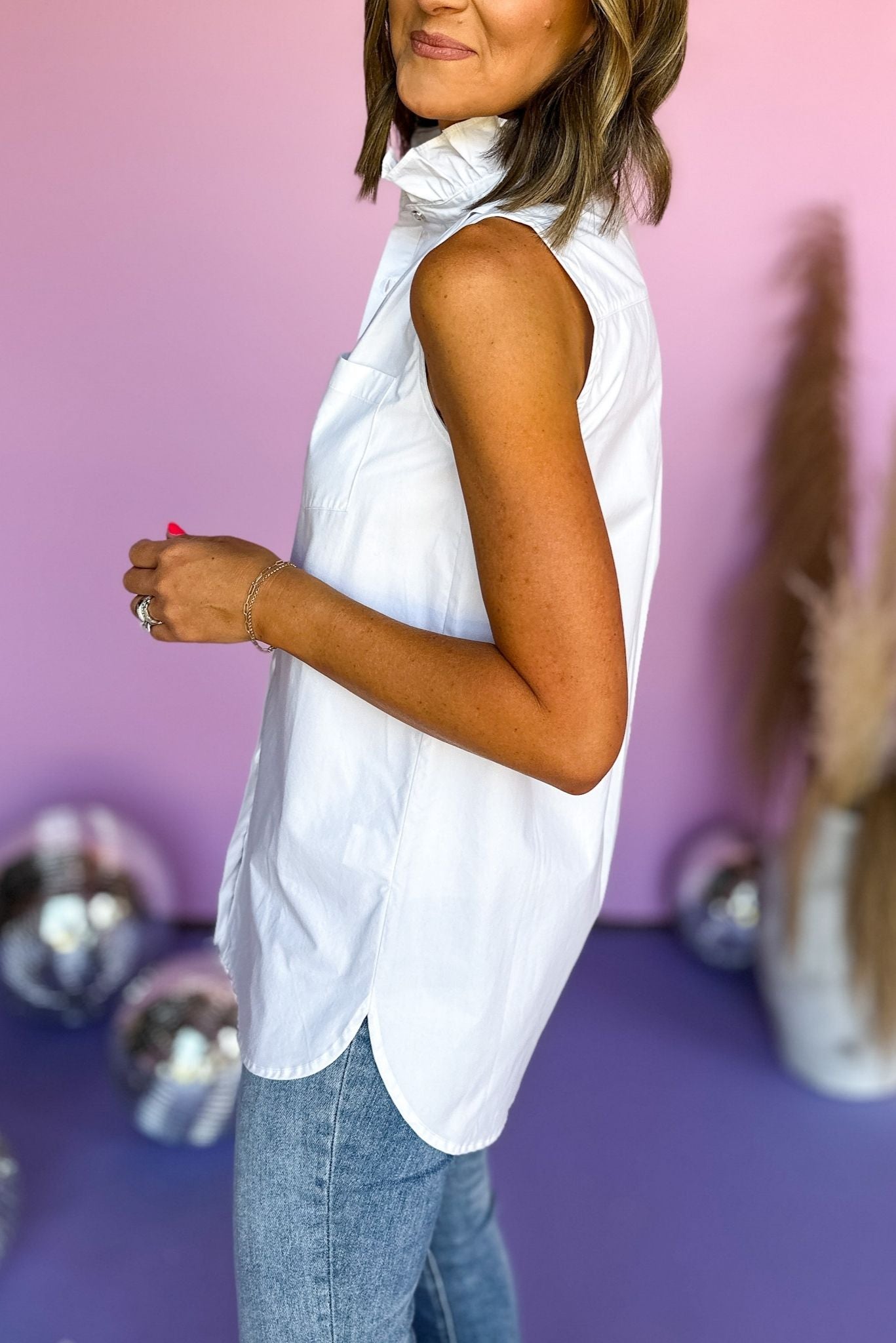 SSYS White Sleeveless Ruffle Collar Poplin Top, summer top, must have, poplin neck, mom style, elevated style, shop style your senses by mallory fitzsimmons