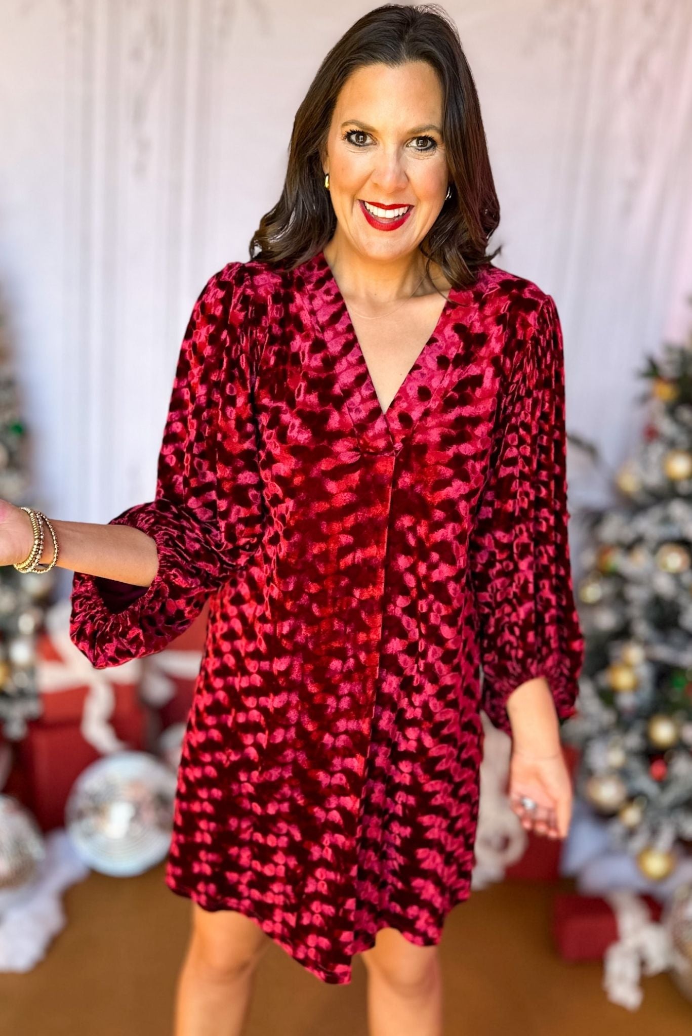  Burgundy Velvet V Neck Bubble Long Sleeve Dress, must have dress, must have style, elevated dress, elevated style, holiday style, holiday fashion, elevated holiday, holiday collection, affordable fashion, mom style, shop style your senses by mallory fitzsimmons