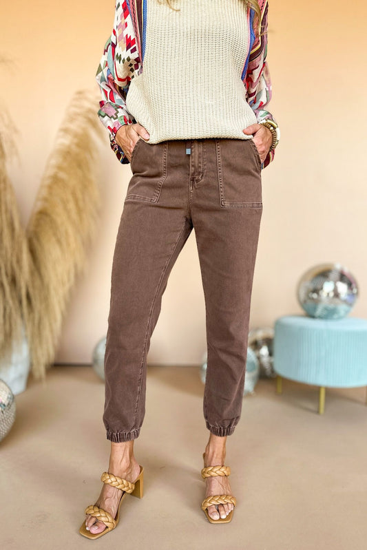  Mica Brown Washed High Rise Joggers, fall pants, jogger pants, elevated style, fall style, mom style, mom chic, carpool chic, must have pants, must have style, shop style your senses by mallory fitzsimmons