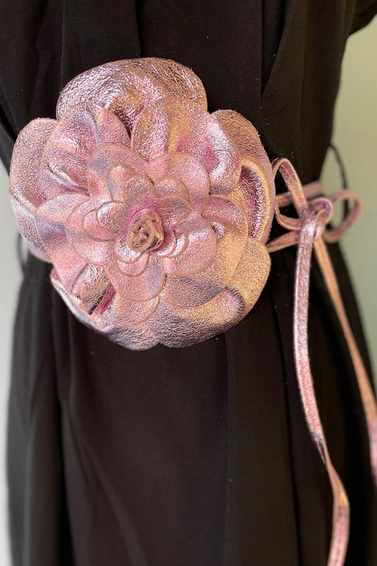 Pink Metallic Flower String Belt