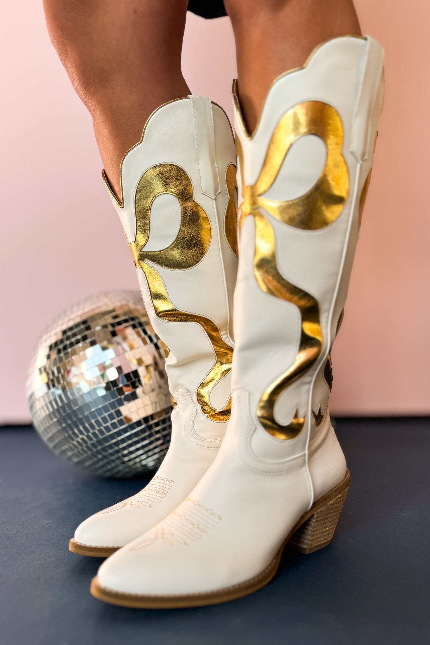 Gold Bow Pointed Toe Western Silhouette Boots