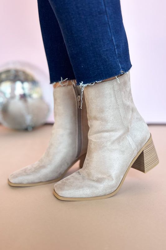 SCHUKARTaupe, boots, booties, fall booties, must have booties, elevated style, mom style, fall fashion, ssys by Mallory Fitzsimmons