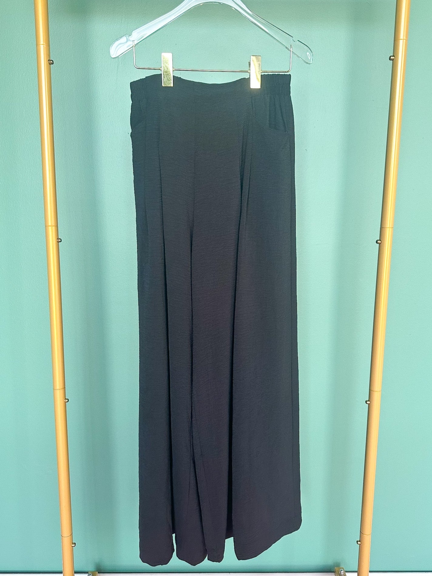 Black Front Dart Detail Wide Leg Pants *FINAL SALE*