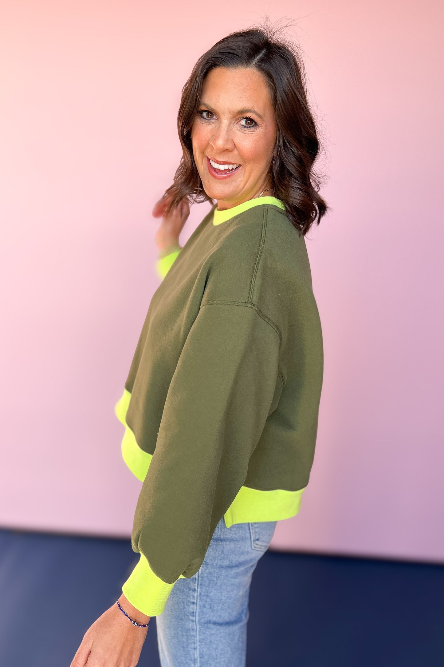 ssys the sloan pullover, mom on the go, athleisure wear, green, lime, throw on and go, cozy, chic, elevated basic, oversized sweatshirt, colorblock, easy to wear, fun, bright, elevated pullover, ssys by mallory fitzsimmons