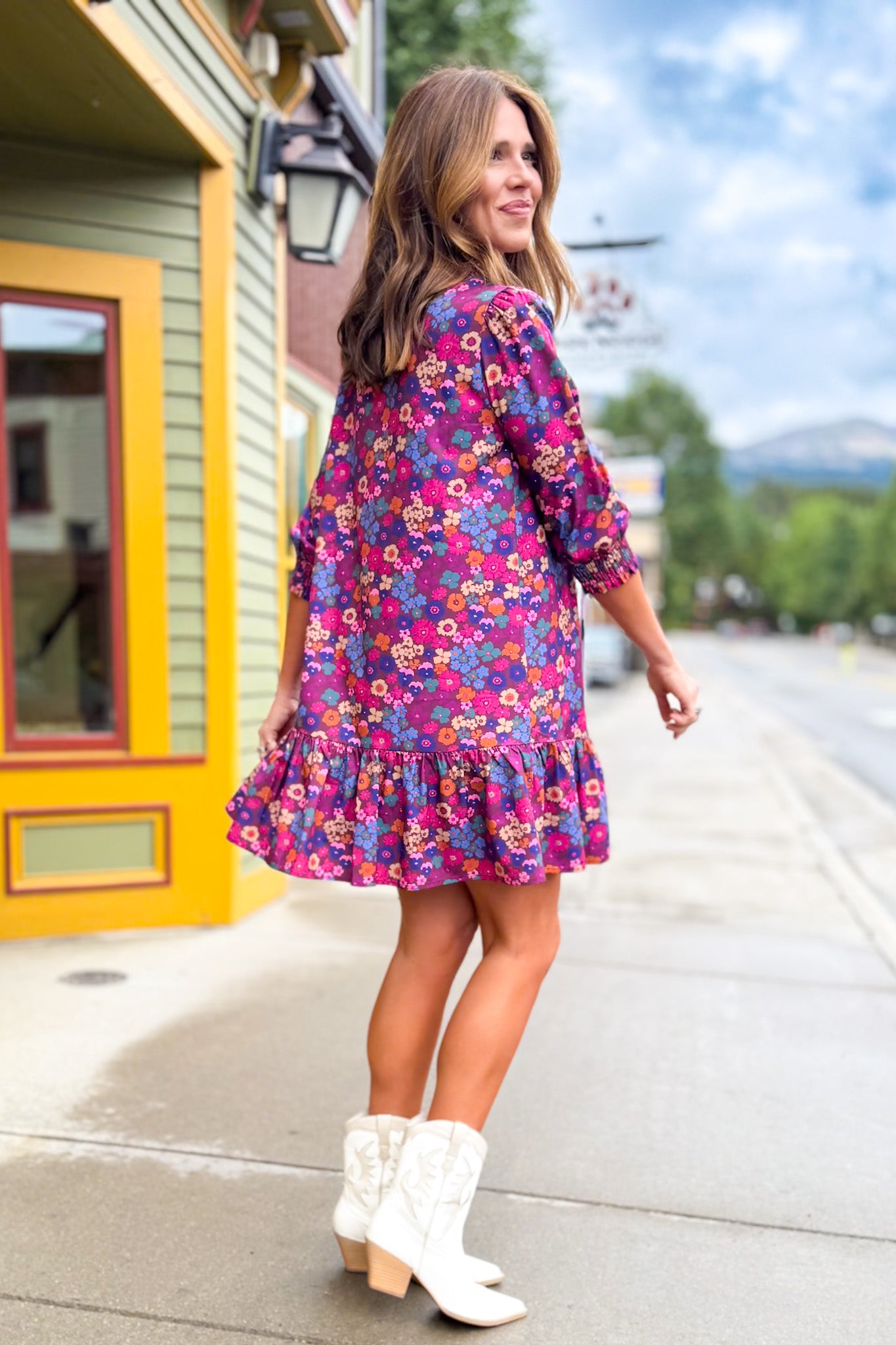 SSYS Phoebe Smocked Long Sleeve Dress In Dark Floral