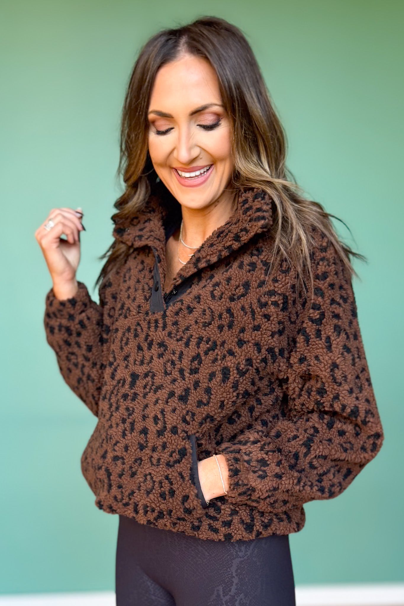 SSYS Signature Sherpa Pullover In Animal