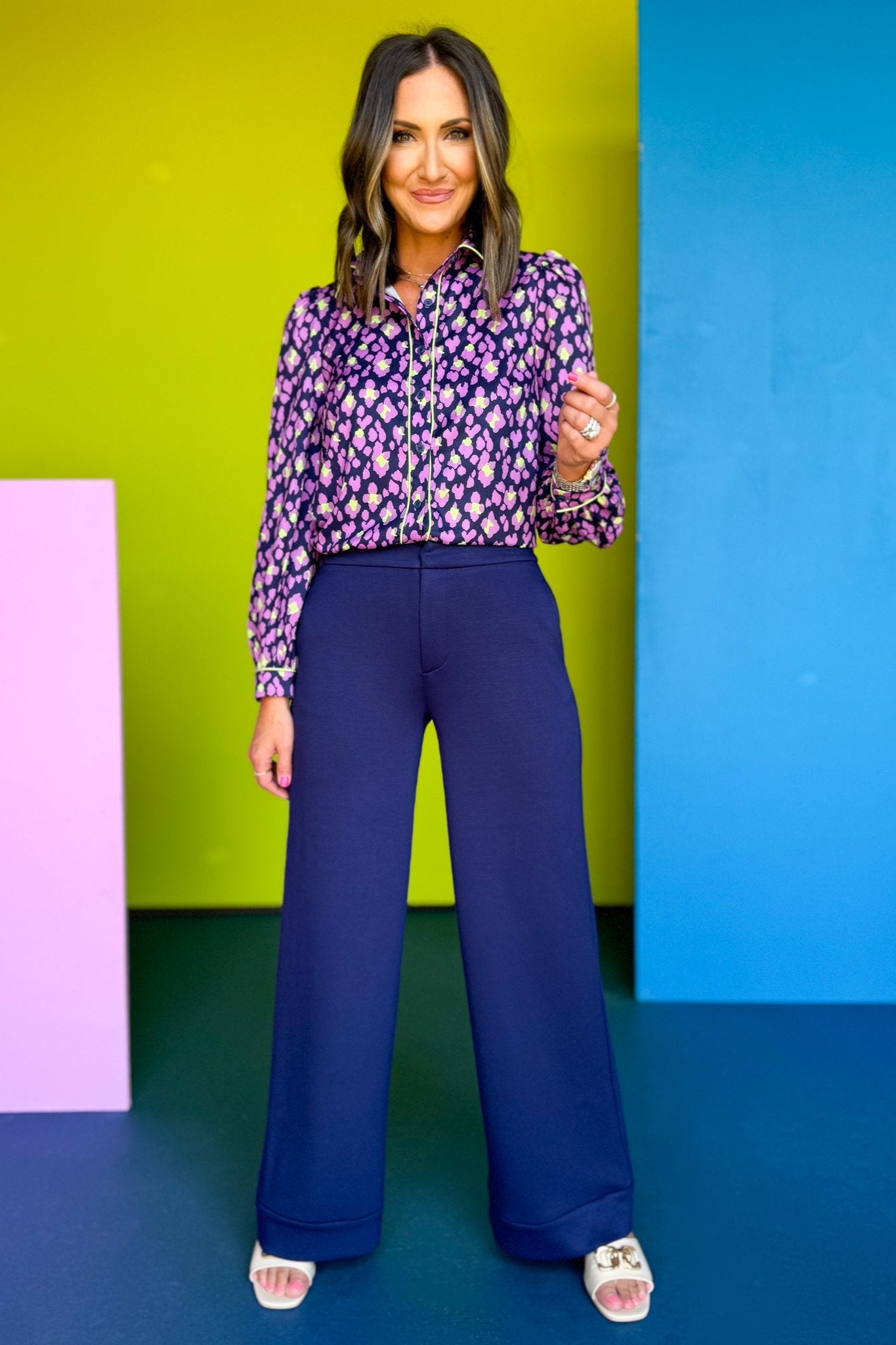 SSYS The Lexi Air Trousers In Navy, ssys fall collection, ssys fall, fall style, fall outfit, must have fall, elevated fall, mom style, office style, office outfit, fall pants, elevated pants, ssys pants, ssys by mallory fitzsimmons