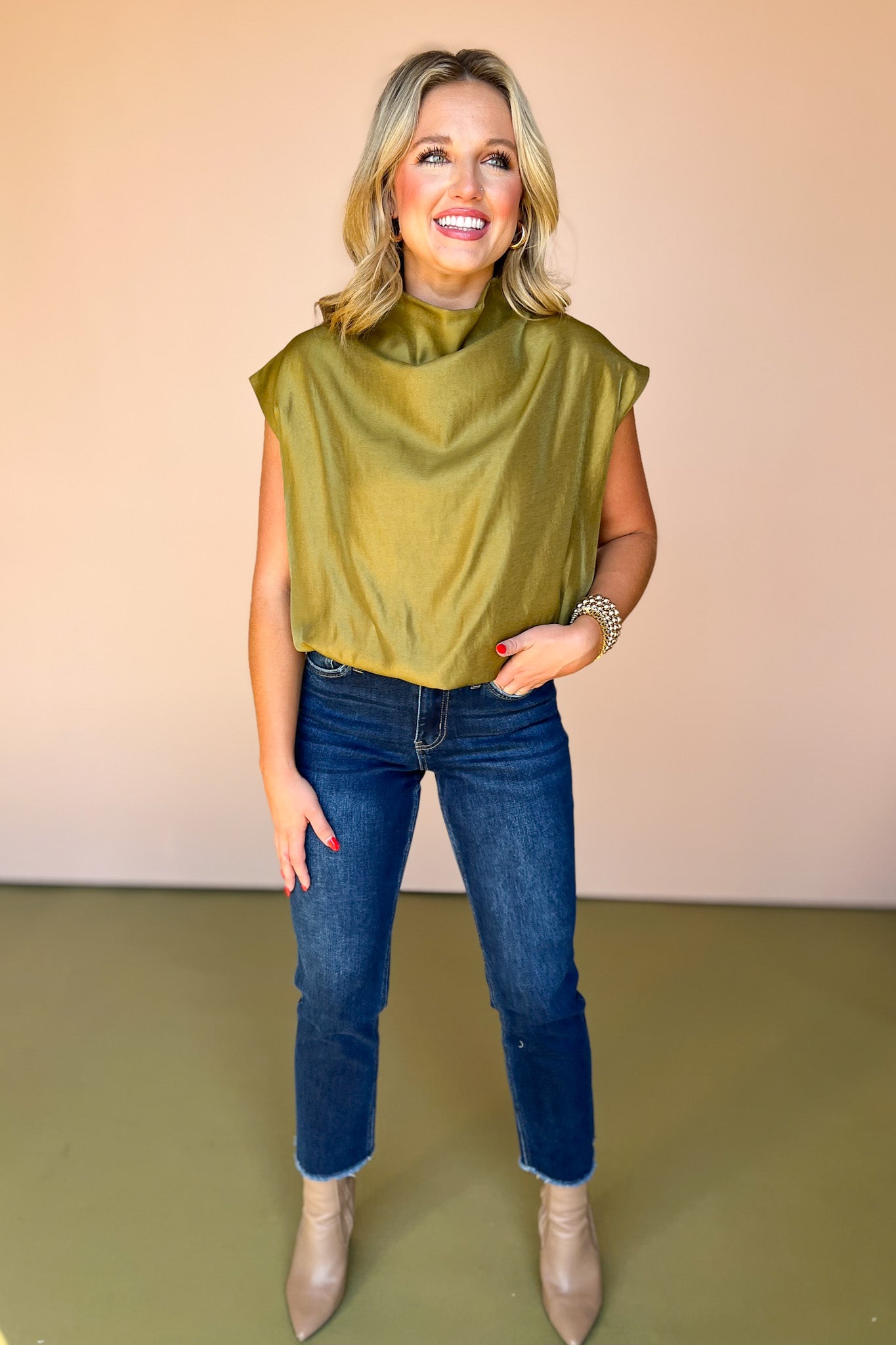 Olive High Collar Sleeveless Pleat Hem Balloon Top, must have top, must have style, fall style, fall fashion, elevated style, elevated style, mom style, shop style your senses by mallory fitzsimmons, ssys by mallory fitzsimmons
