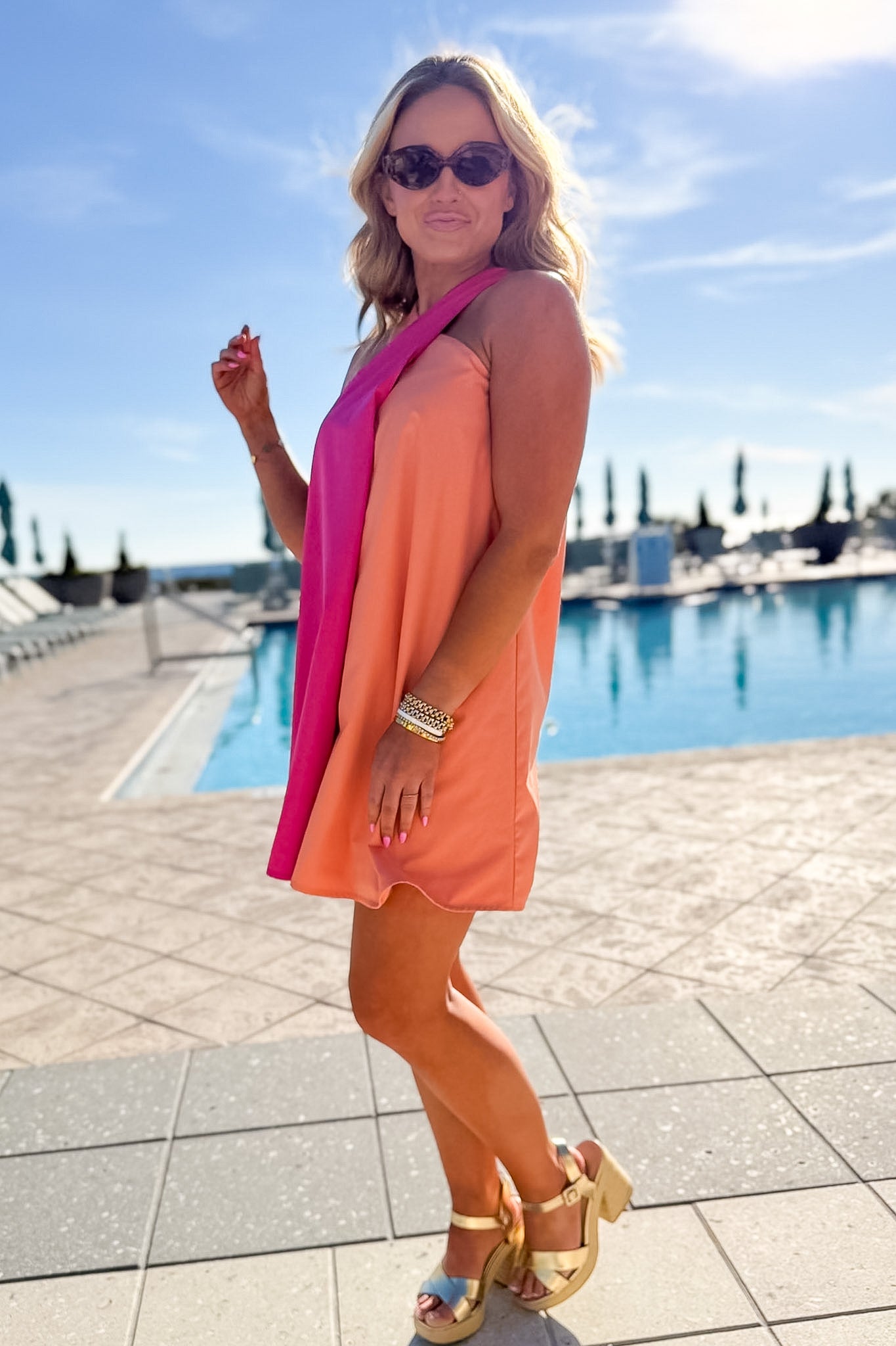 SSYS Marcie Color Block Halter Dress | Pink Cantaloupe Dress Medium SSYS Marcie Color Block Halter Dress | Pink Cantaloupe Dress Medium