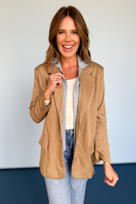 Tan Blazer hoodie insert twofer, elevated basic, twofer outfit, blazer over hoodie, hoodie under blazer outfit, elevated style, streetwear style, on trend blazer, new arrival blazer, SSYS by mallory Fitzsimmons 