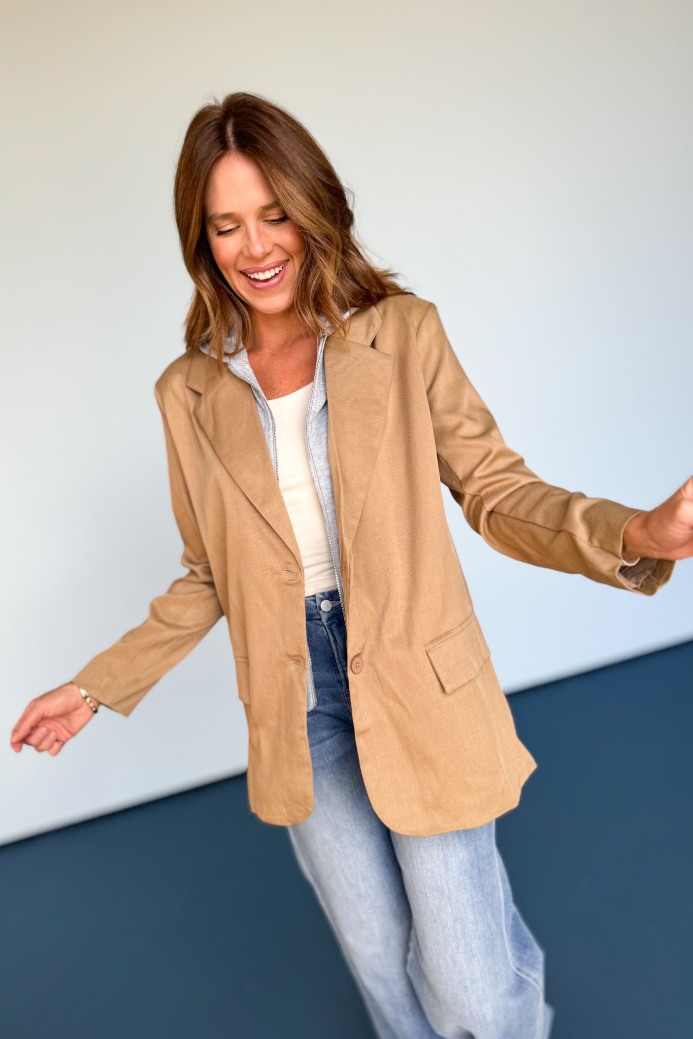 Tan Blazer hoodie insert twofer, elevated basic, twofer outfit, blazer over hoodie, hoodie under blazer outfit, elevated style, streetwear style, on trend blazer, new arrival blazer, SSYS by mallory Fitzsimmons 