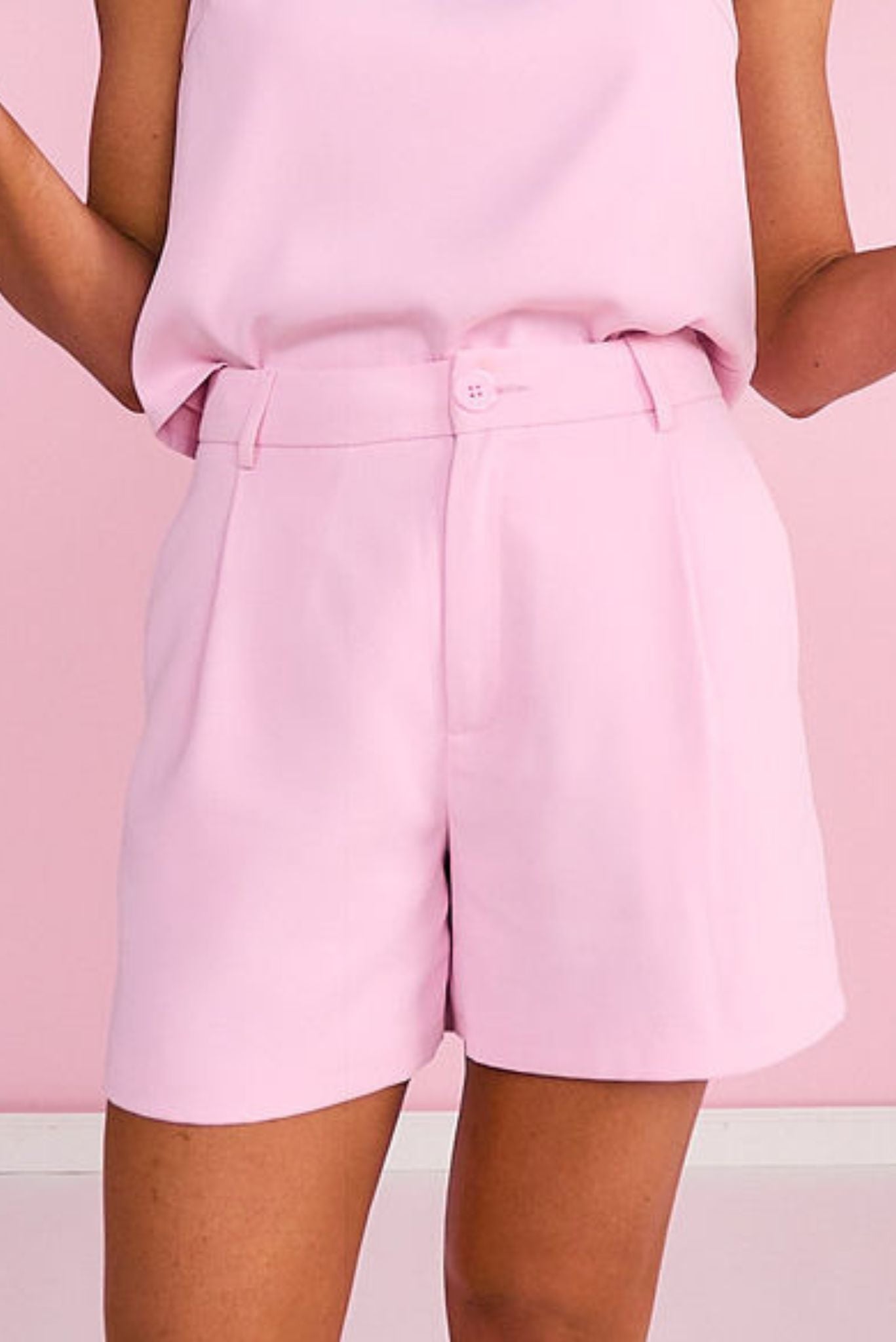 SSYS Jules Trouser Shorts In Light Pink