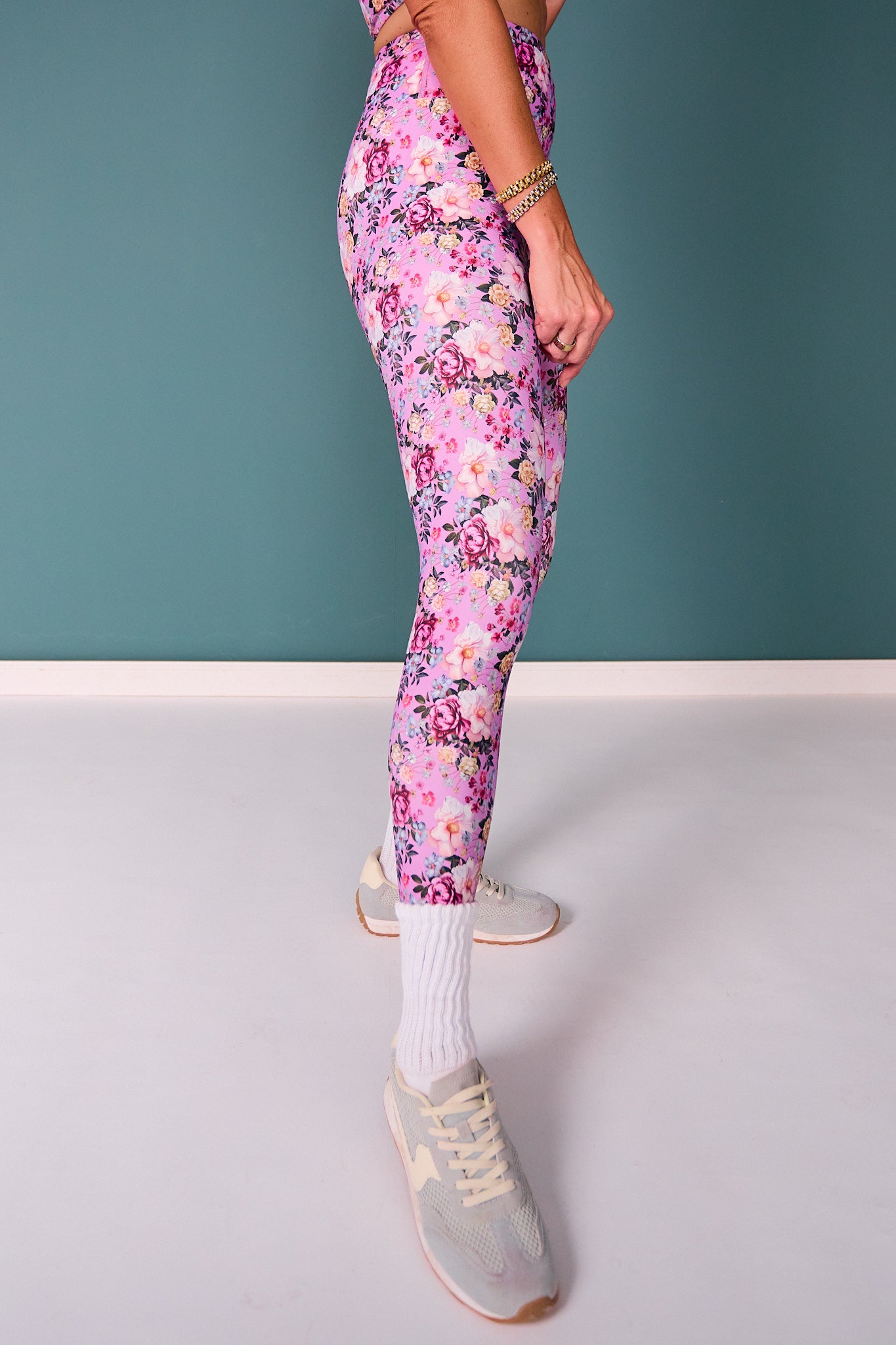 SSYS Magenta Bloom Compression Leggings
