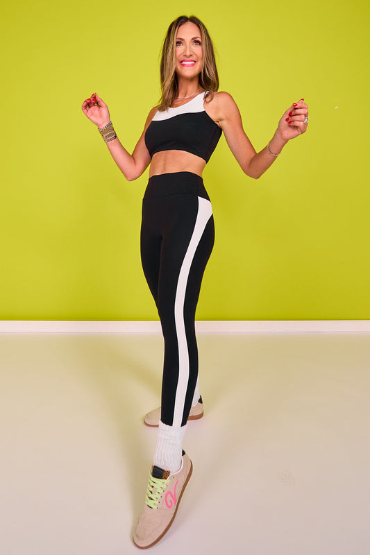 SSYS Curved Contrast Leggings in Black and White