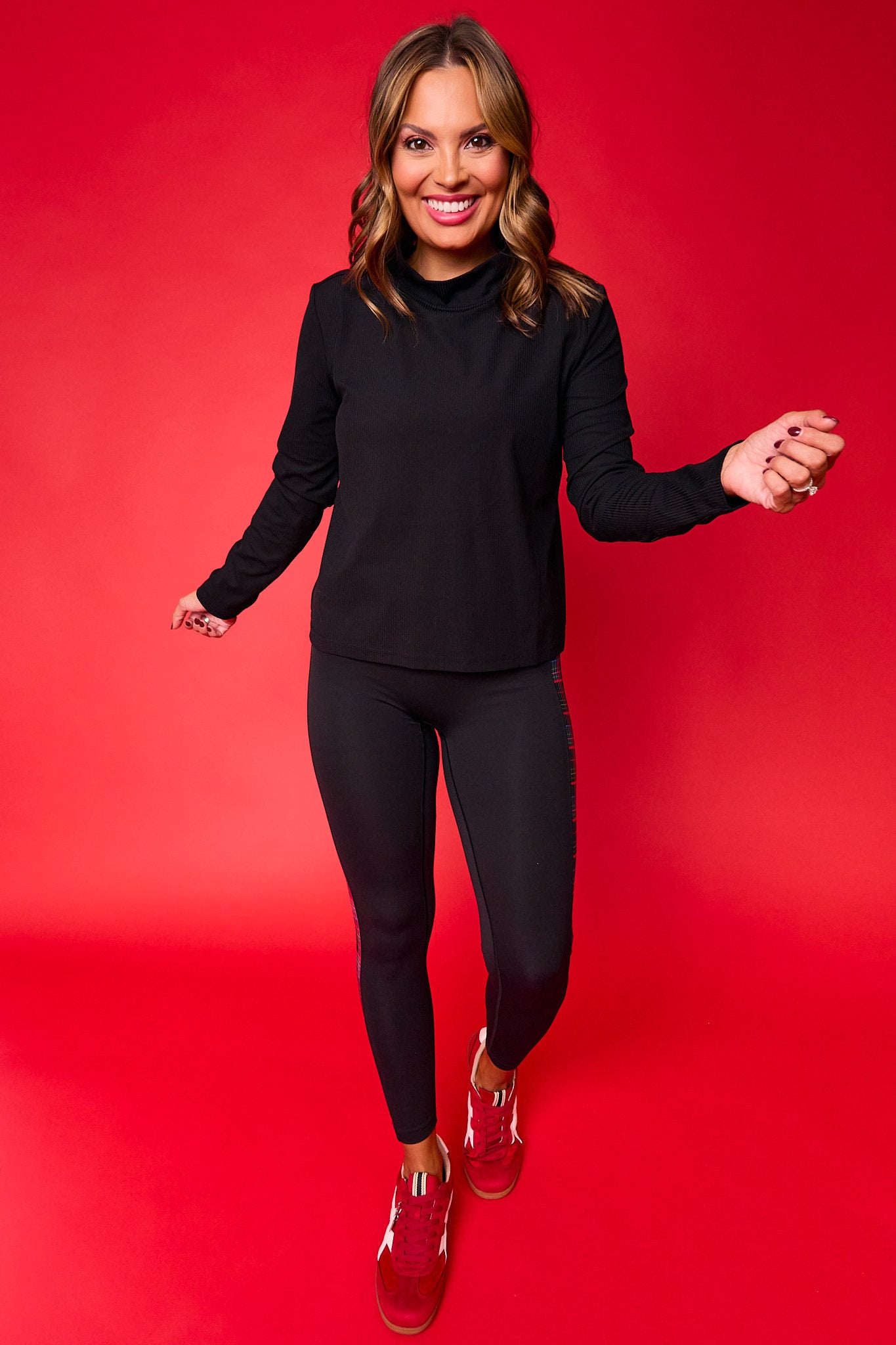 SSYS Mock Neck Ribbed Long Sleeve Active Top In Black