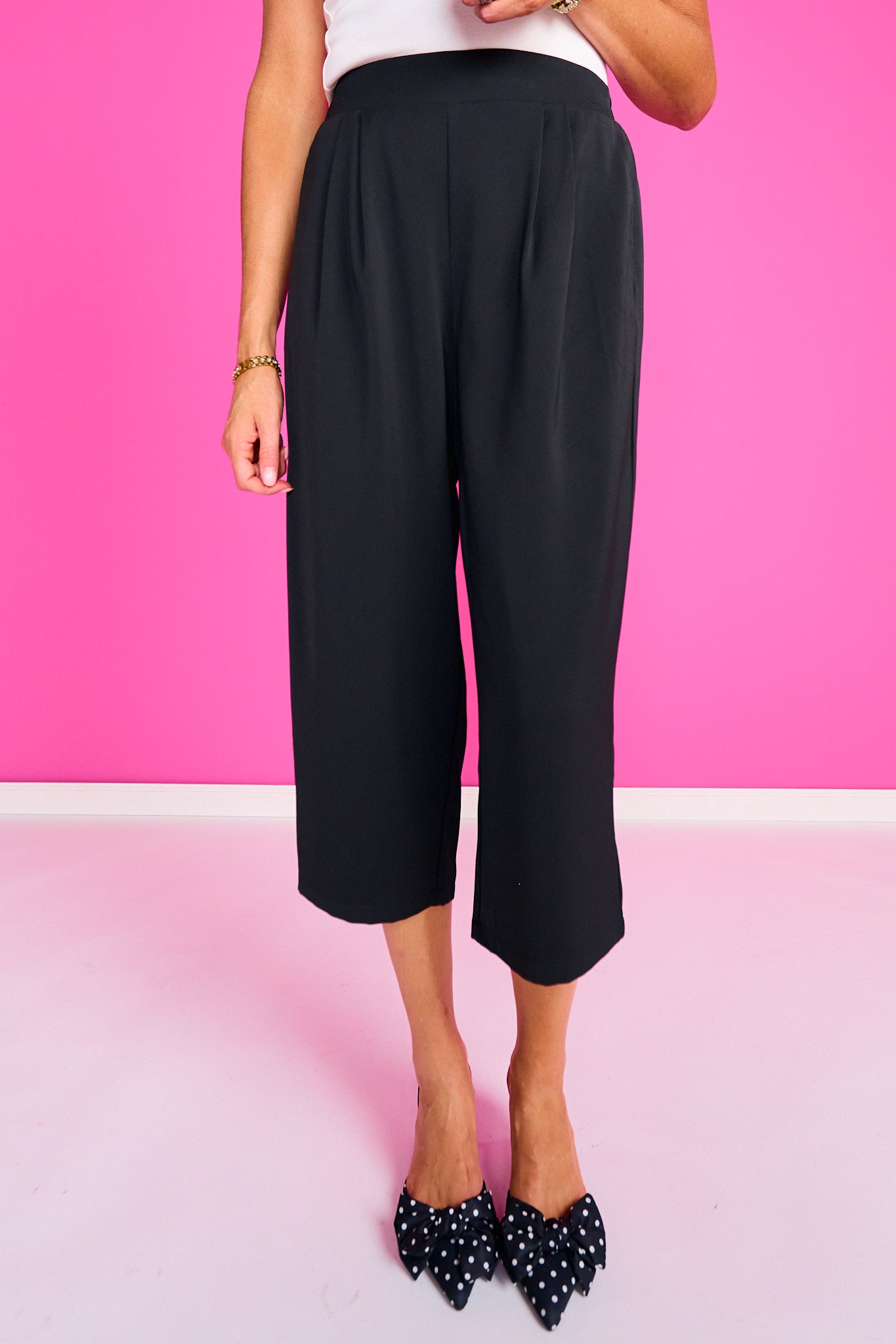 SSYS Jules Barrel Crop Trousers In Black