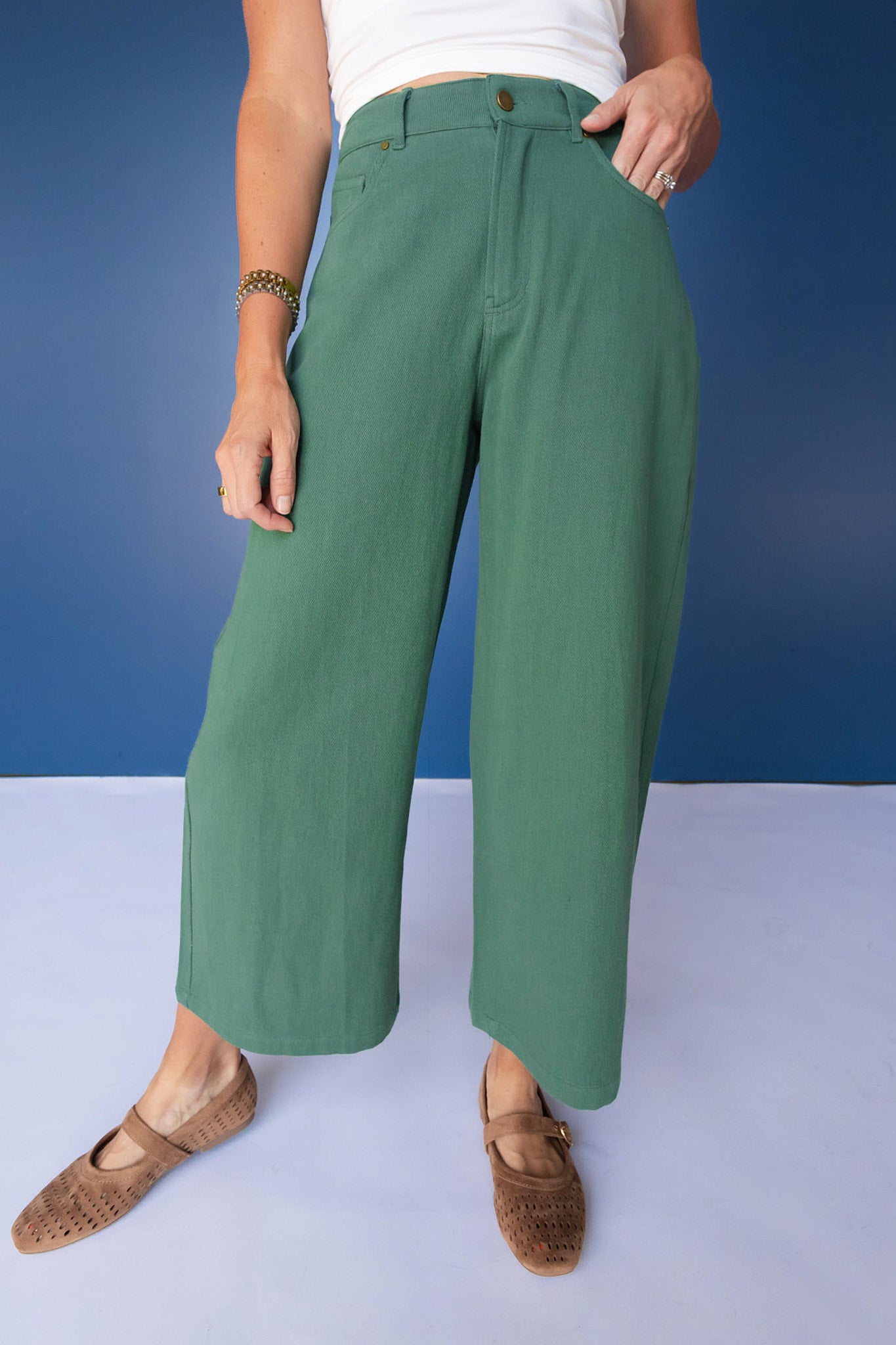 SSYS Cropped Victoria Wide Leg Jeans In Hunter