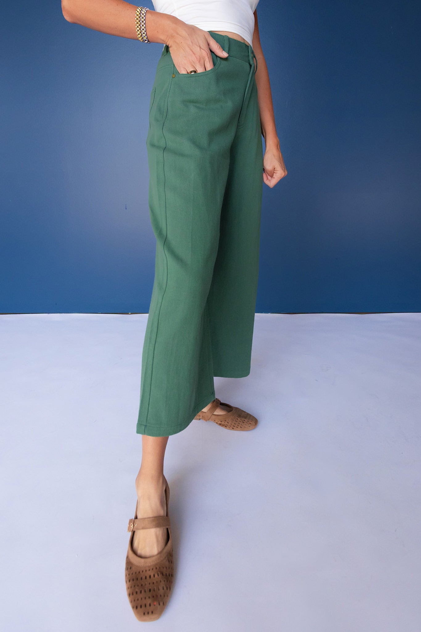 SSYS Cropped Victoria Wide Leg Jeans In Hunter