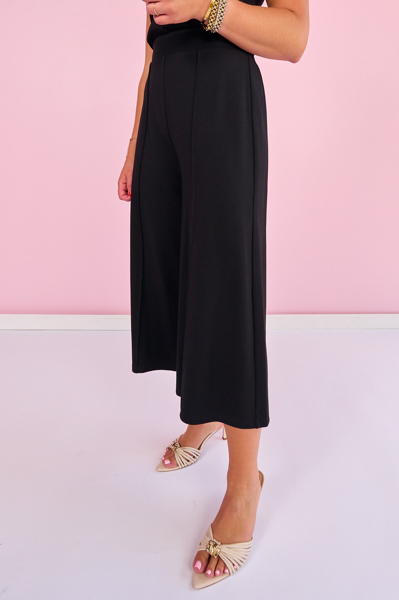 SSYS Lillian Ponte Cropped Wide Leg Pants In Black