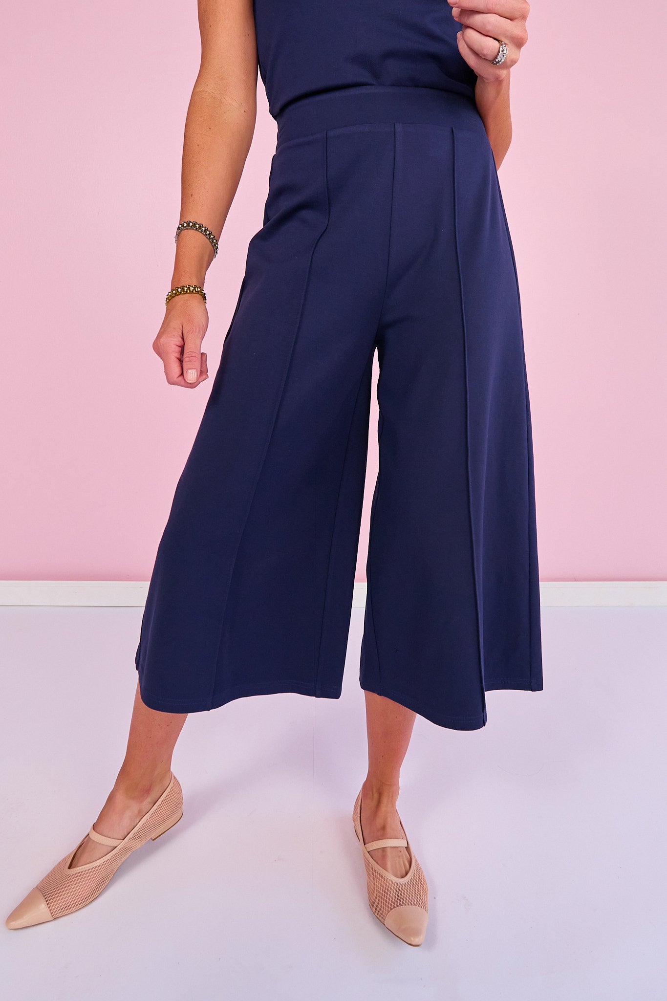 SSYS Lillian Ponte Cropped Wide Leg Pants In Navy