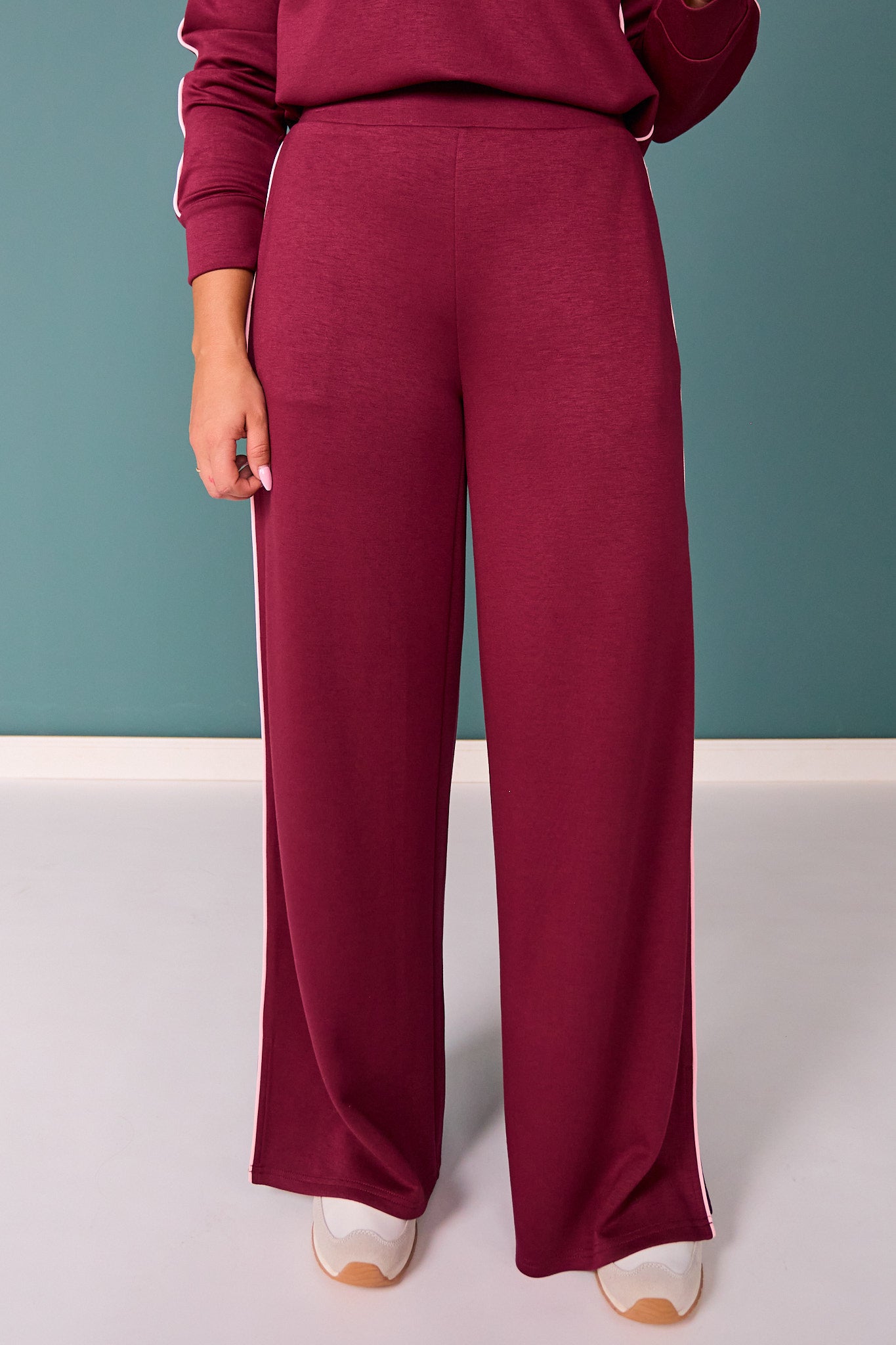 SSYS Sutton Air Long Sleeve Side Stripe Wide Leg Pants Set In Maroon